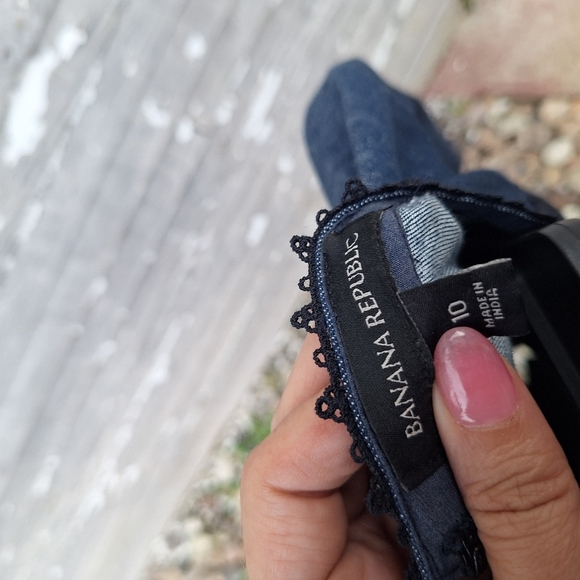 Banana Republic Pintuck & Lace Shift Dress Size 10 - Picture 7 of 9